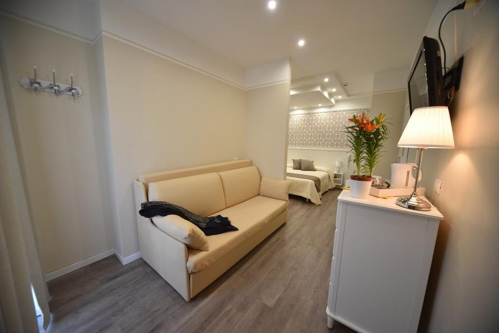 Hotel Villa Edda Riccione Esterno foto