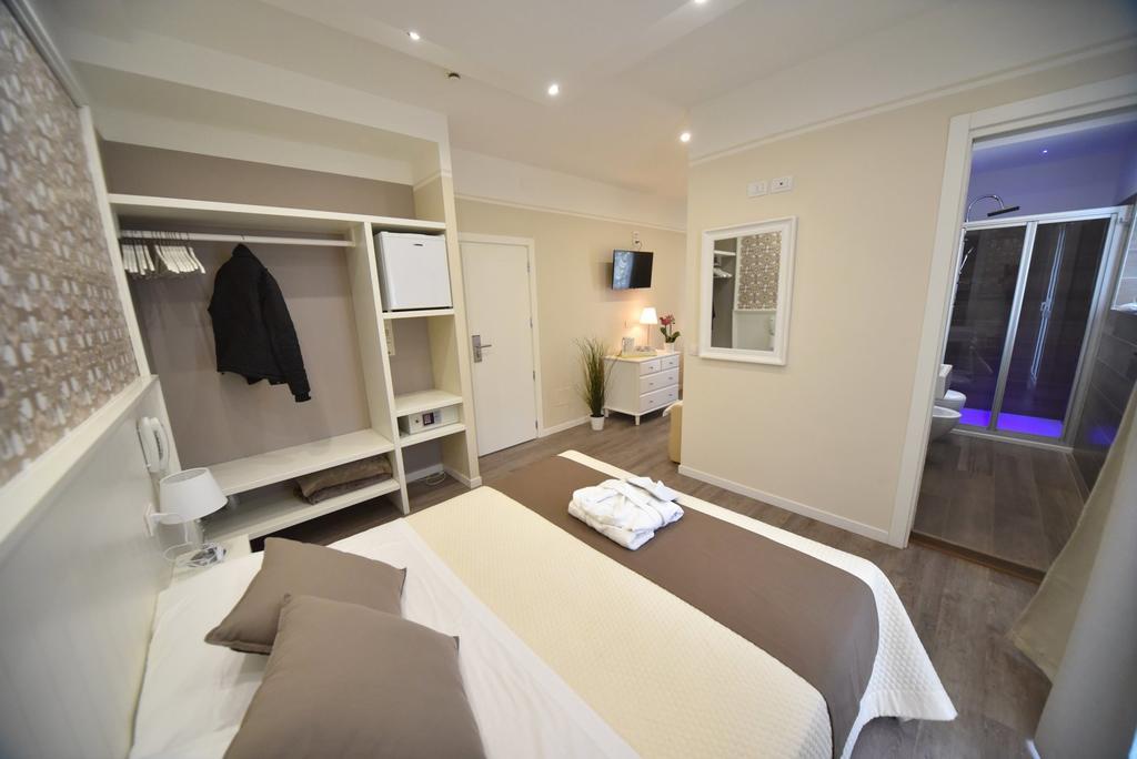Hotel Villa Edda Riccione Esterno foto