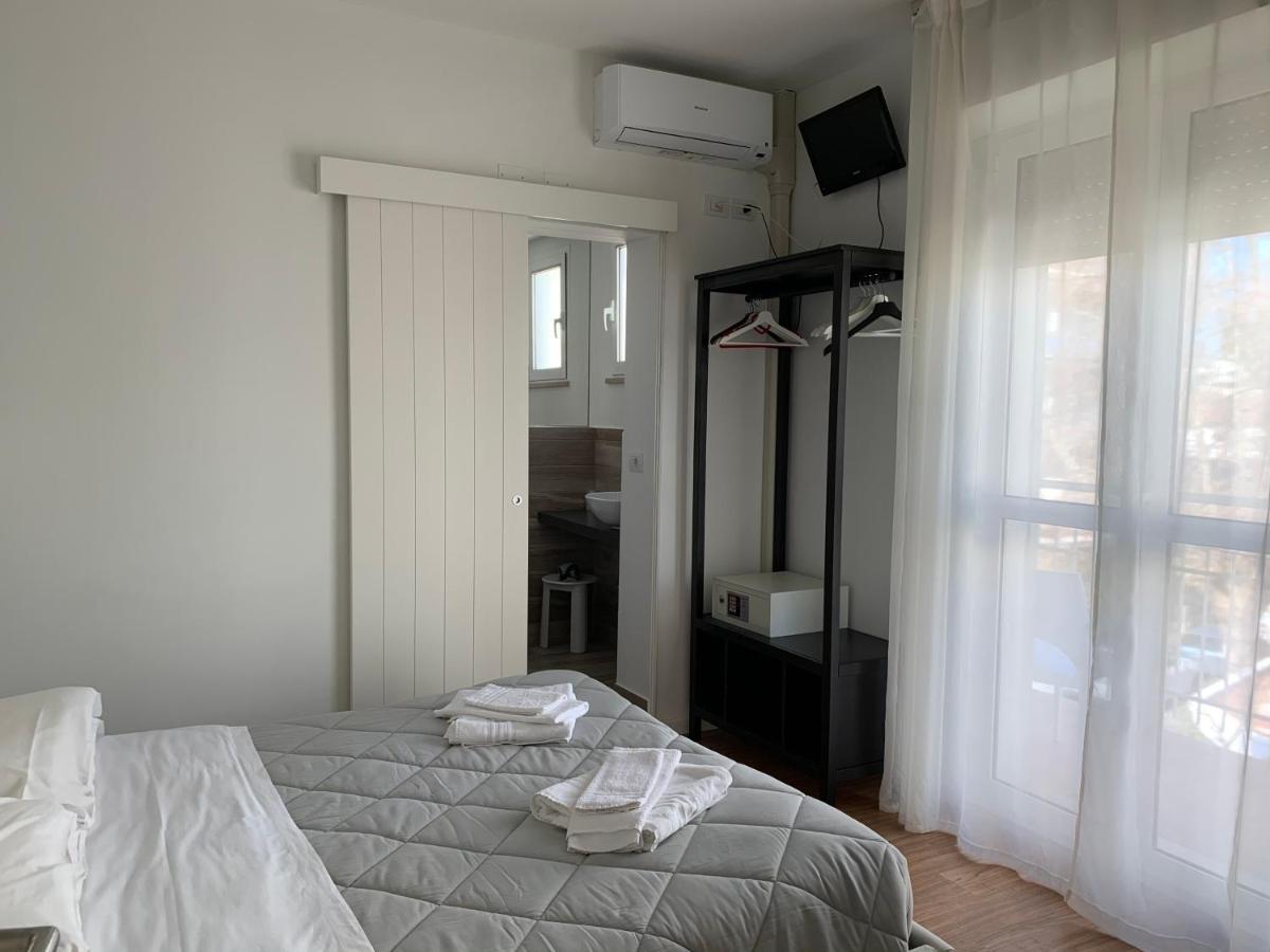 Hotel Villa Edda Riccione Esterno foto